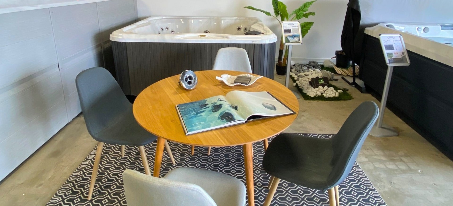 showroom-jacuzzi-montpellier Showroom Jacuzzi Montpellier